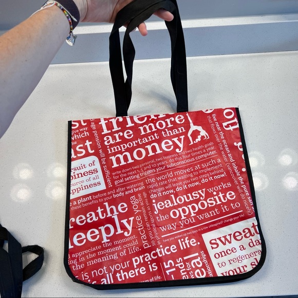 USED-Lululemon Large Reusable Shopping Bag-Motivational Messages-Black White Red - Picture 8 of 9